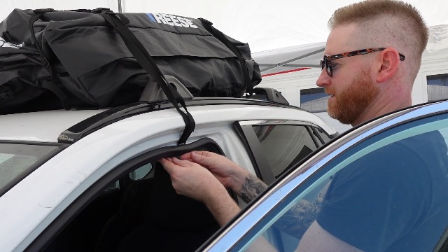 Amazon.com: Reese 59007 Waterproof Rooftop Cargo Carrier Bag for